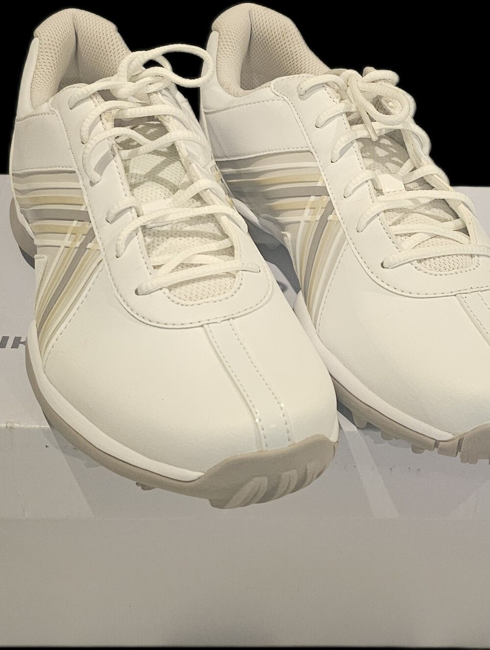 Nike Cream Lace-Up Golf Shoes with Subtle Stripe Detail
